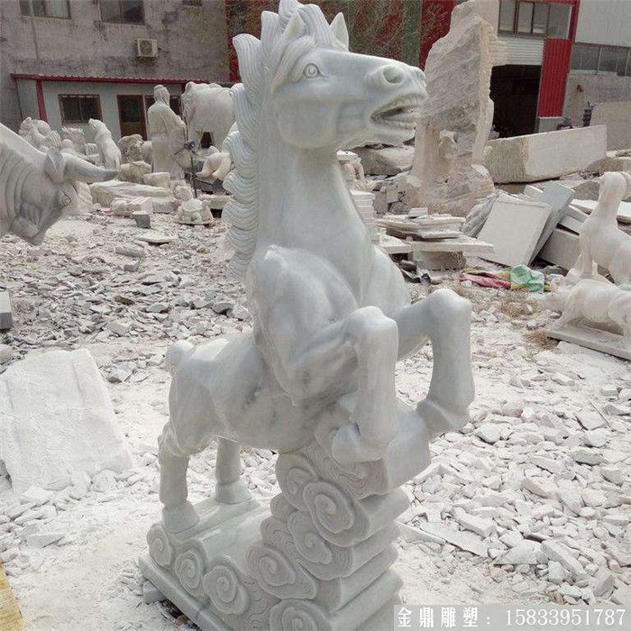 石材雕刻奔馬雕塑